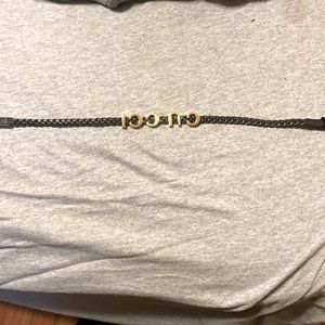 Black gucci choker